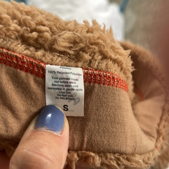 Parade Teddy mini skirt, size small, bear tan color with pockets! - Picture 6 of 6